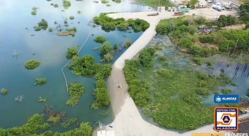 Vídeo: imagens aéreas mostram avanço do afundamento do solo em Maceió