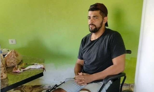Homem realiza rifa para custear prótese após perder a perna em acidente de moto; veja como ajudar