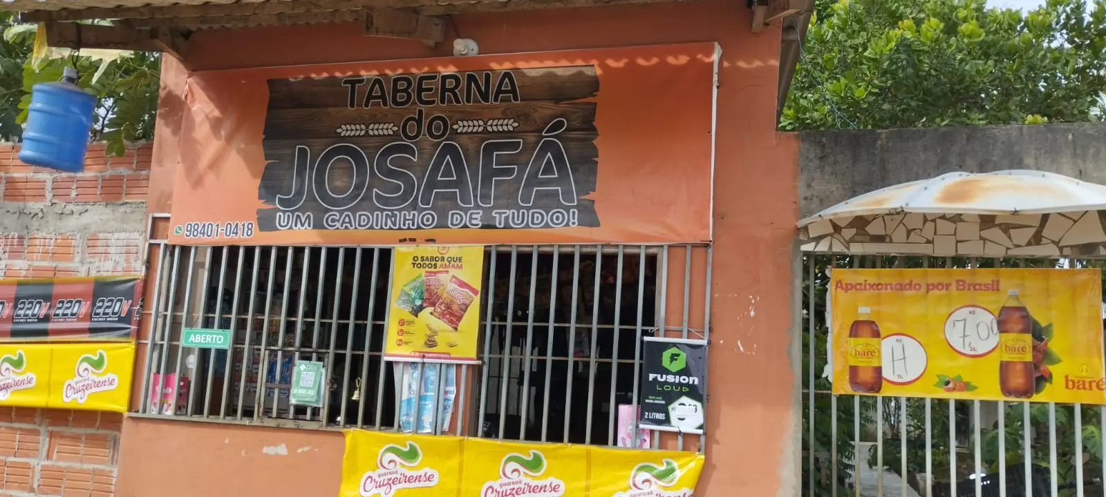 Não sabe o que dar de Natal? Na Taberna do Josafá tem da catuaba ao pinico