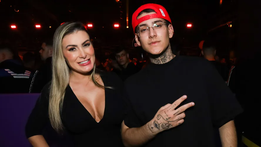 Andressa Urach sobre fazer sexo na frente do filho: ‘Sou atriz e tenho DRT’