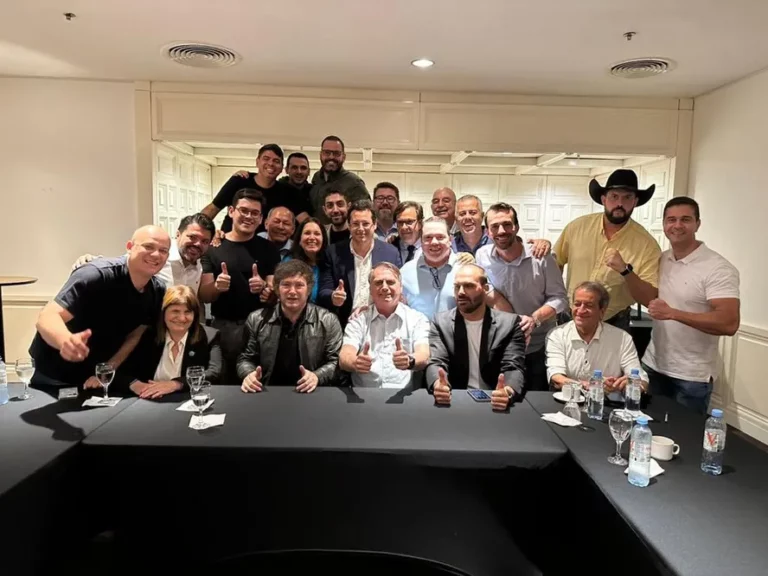 O que Javier Milei disse a deputados no encontro com Bolsonaro