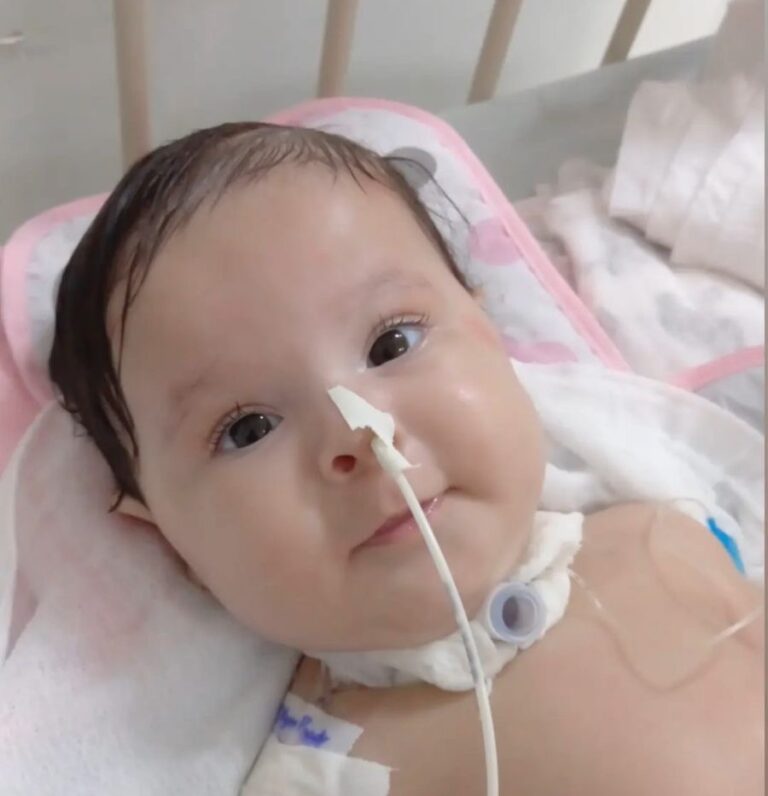 No Acre, família de bebê com doença rara pede ajuda para comprar medicação de R$ 6 milhões