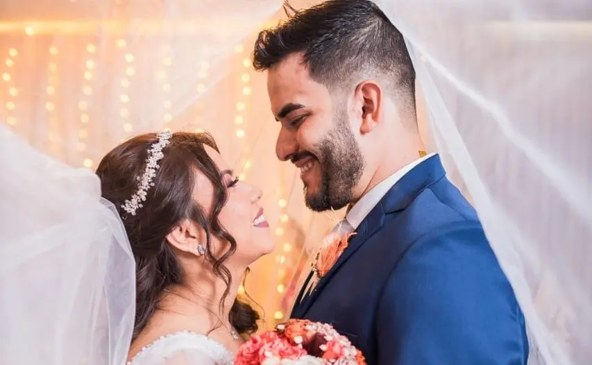 Veja as primeiras fotos do casamento de Sávio Barbosa e Alcilene Levi; cerimônia reuniu personalidades
