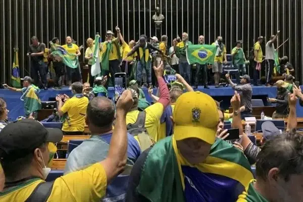 “Pegar o Xandão” e churrasco: relembre cenas que repercutiram no 8/1