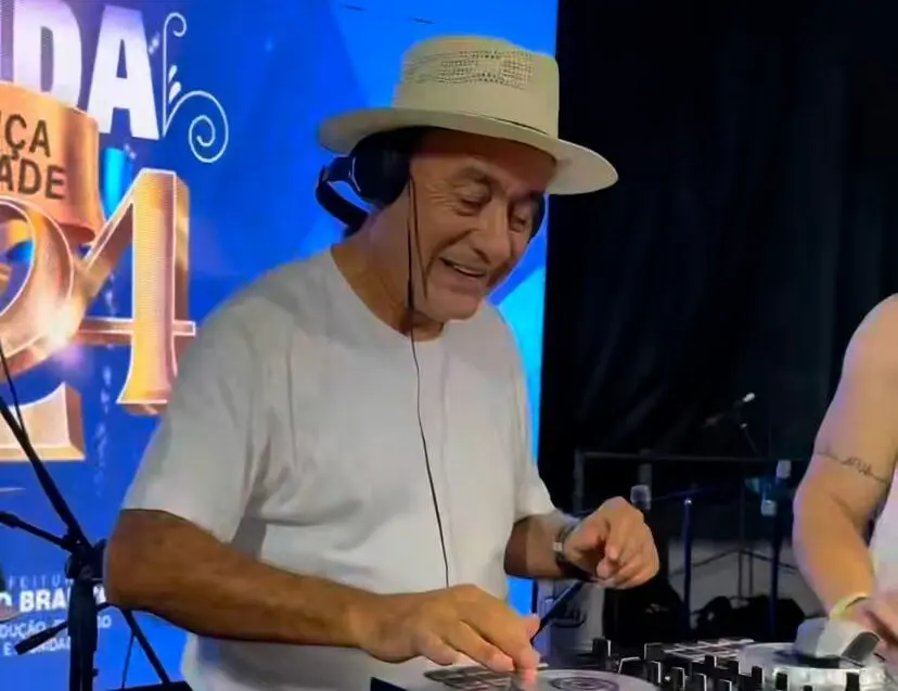 VÍDEO: Bocalom ataca novamente de DJ e agita festa de Réveillon na Gameleira