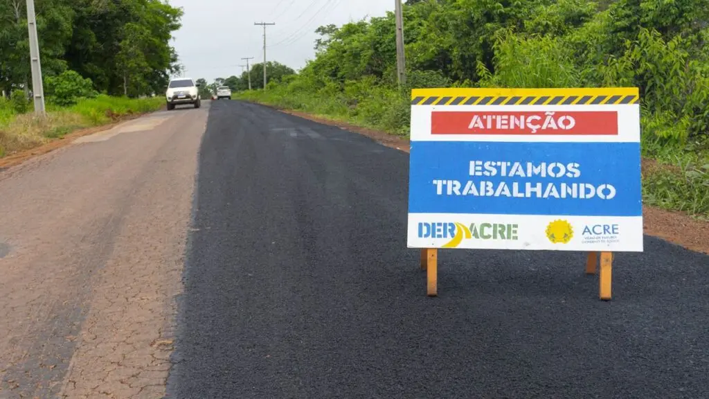 Governo licita R$ 84 milhões para execução de obras de asfalto nas rodovias acreanas em 2024