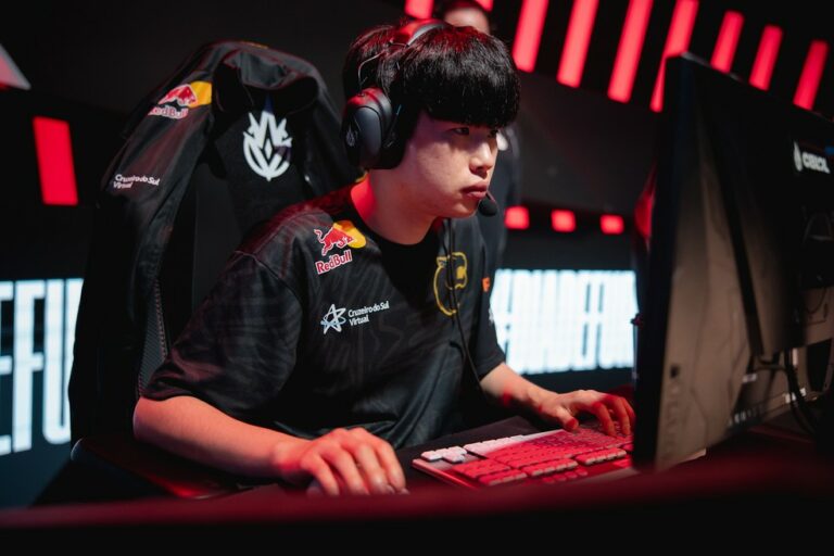 Destroy explica vinda ao CBLOL e analisa FURIA: “Precisamos melhorar”