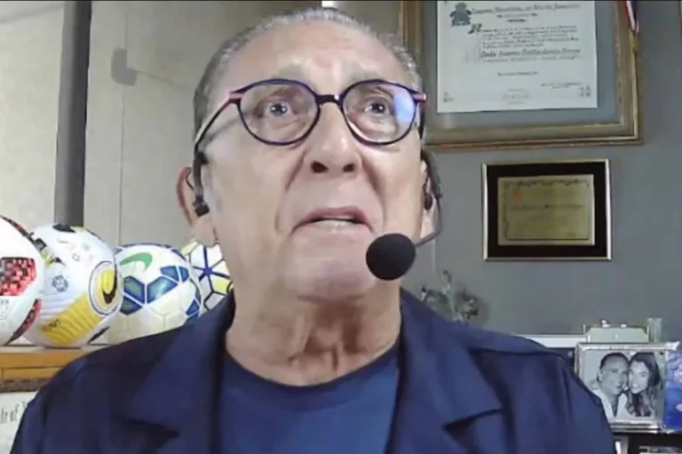 Galvão Bueno se emociona ao falar sobre morte de Zagallo: “Muita dor”