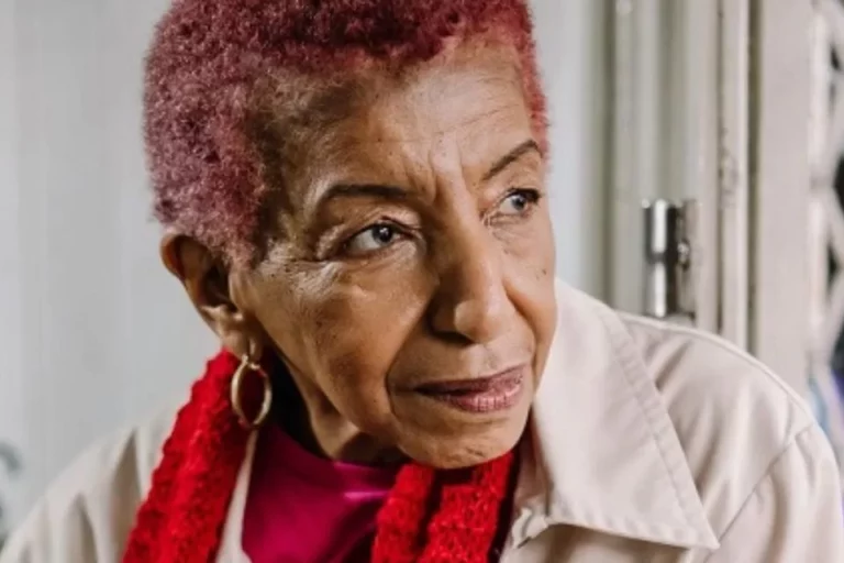 Leci Brandão é internada em São Paulo