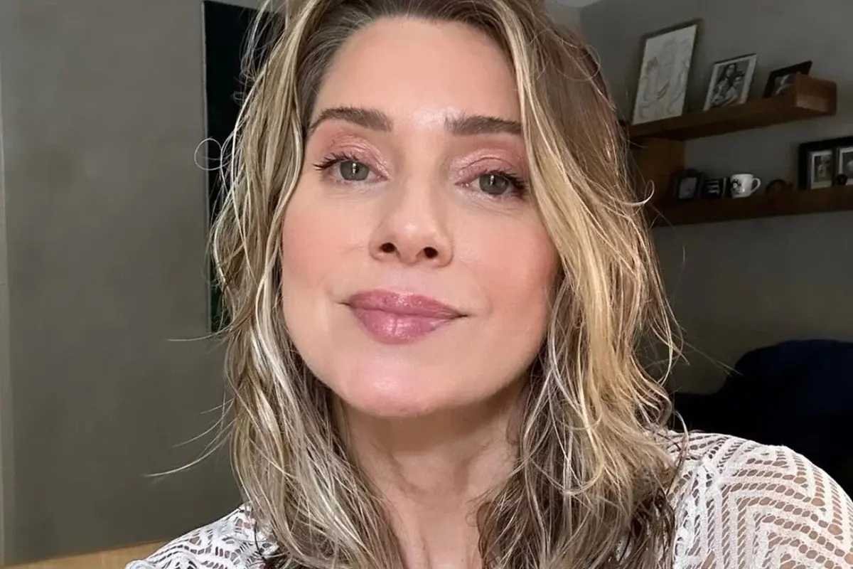 Fotos: Leticia Spiller arranca suspiros dos fãs ao posar nua