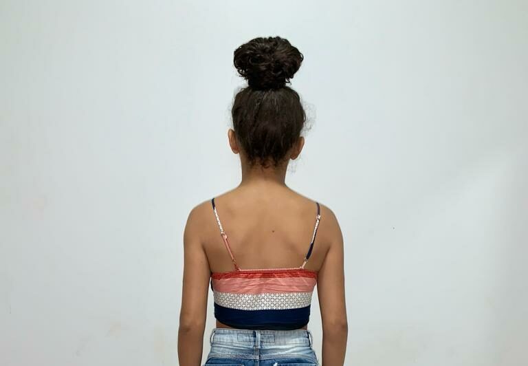 Jovem de 18 anos é presa por planejar roubos em comércios e levar mais de R$ 20 mil em dinheiro