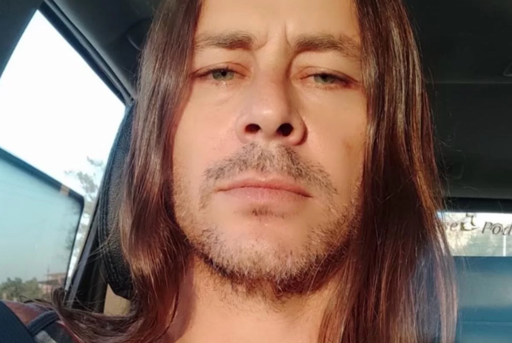 Exclusivo: Theo Becker pede milhões na Justiça por acidente na Record
