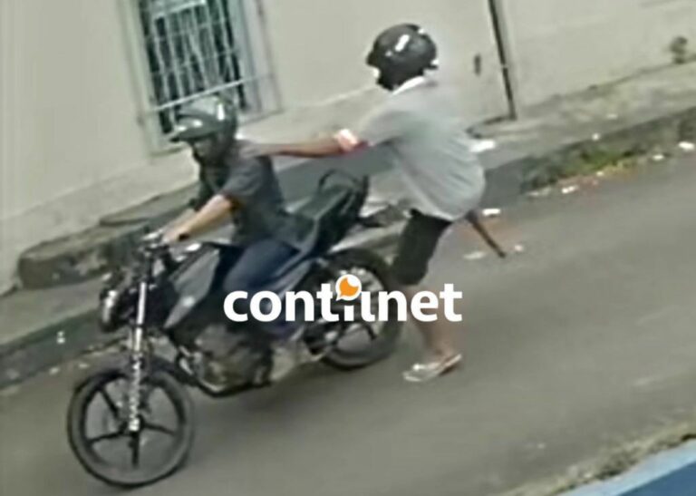 Vídeo mostra assaltantes roubando mulheres em plena luz do dia, próximo à Maternidade