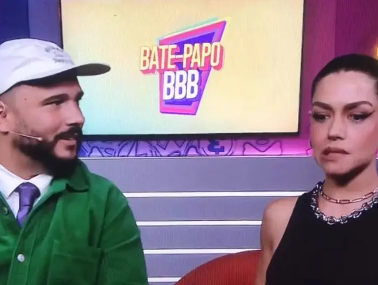 Veja o momento em que Thais Fersoza imita o tique de Nizam e revolta irmã do brother