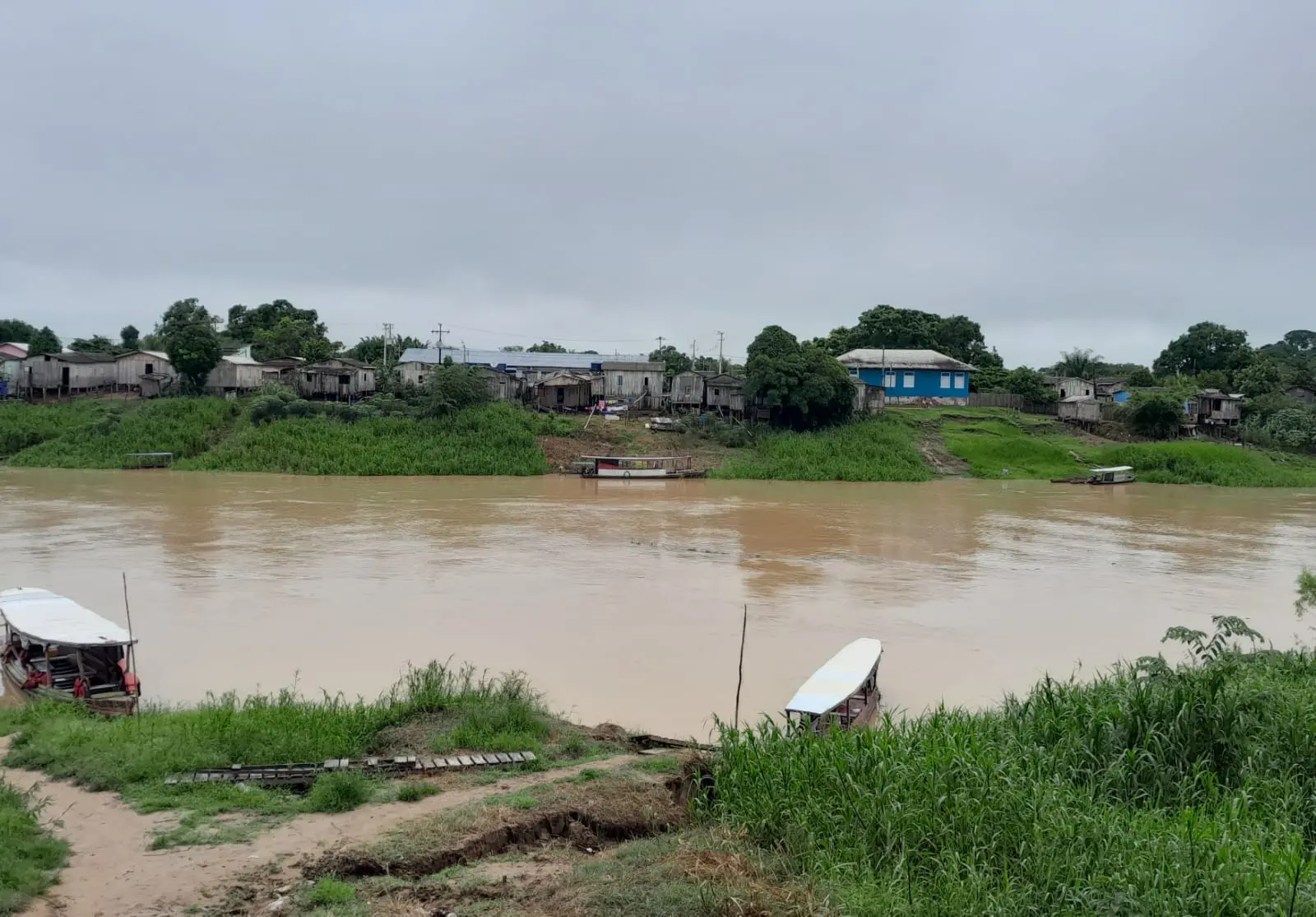 Apesar das chuvas, nível do rio Iaco apresenta vazante em Sena Madureira