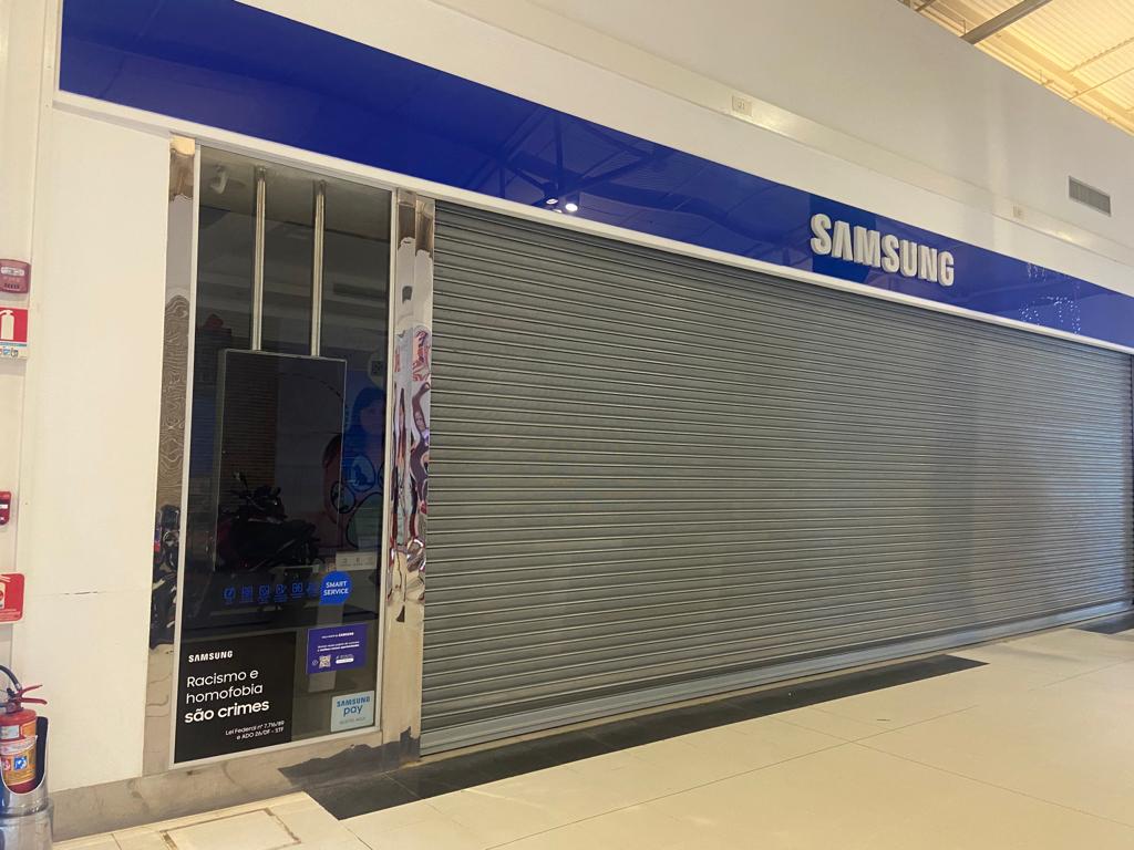 Loja da Samsung no Via Verde Shopping fecha as portas após uma década de funcionamento