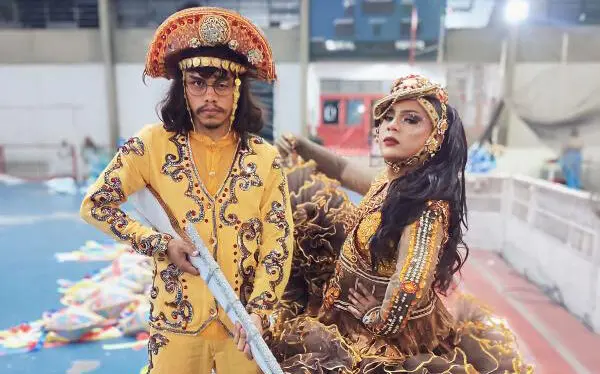 Trans acreana que viveu ‘Maria Bonita’ no Carnaval de SP fala sobre emoção de dar vida à cangaceira
