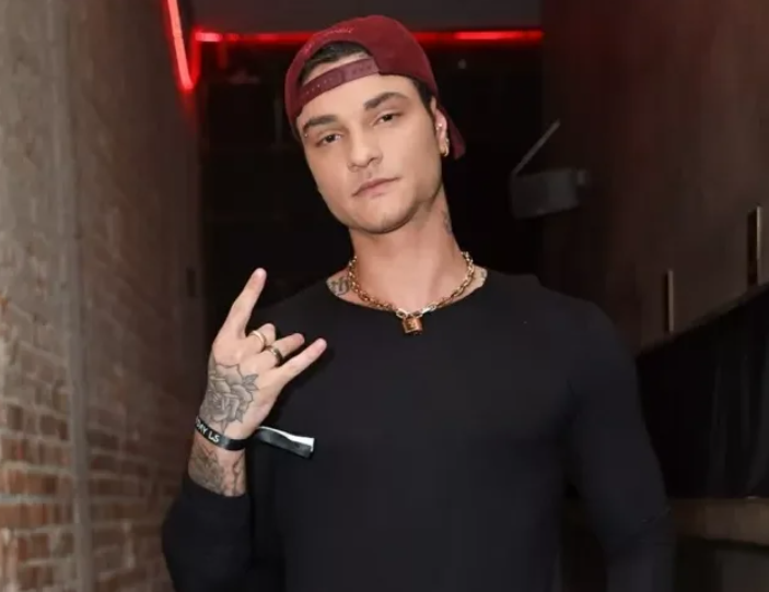 DJ Davi Kneip, do hit ‘’Sentadona”, sofre golpe e perde R$30 mil