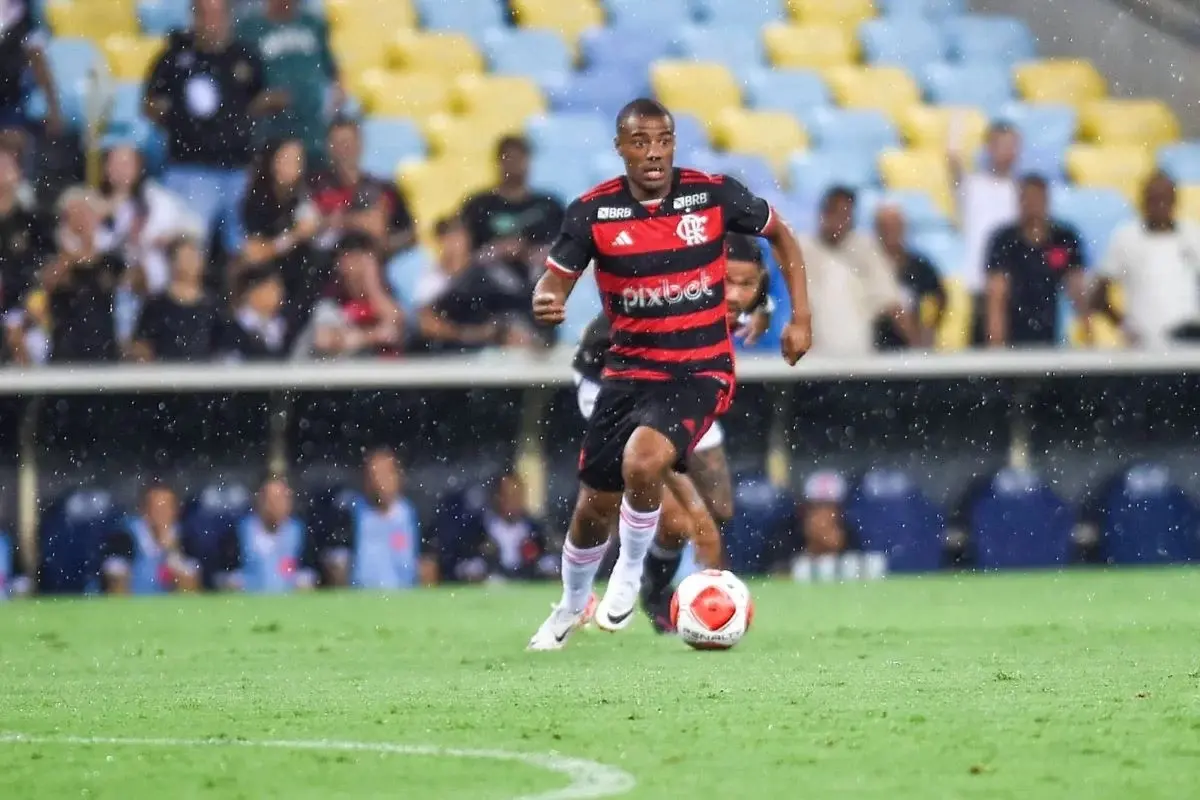 Gabigol perde pênalti e Vasco e Flamengo empatam sem gols no Maracanã