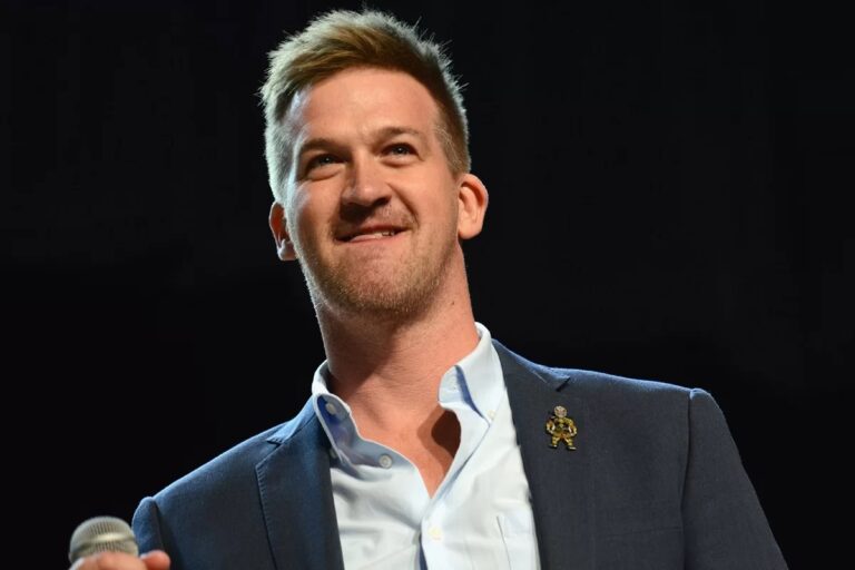 Ex-Star Trek e Marvel, ator Kenneth Mitchell morre aos 49 anos