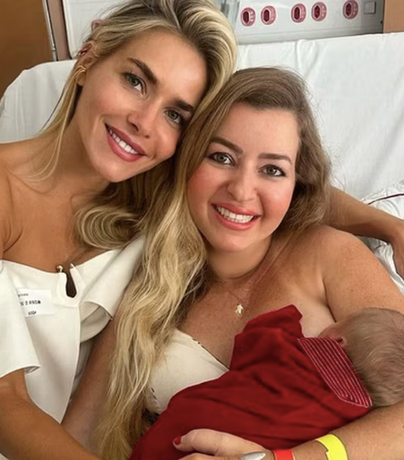 Monique Alfradique anuncia o nascimento do sobrinho: “Seis dias que sou tia e já tenho um amor indescritível”