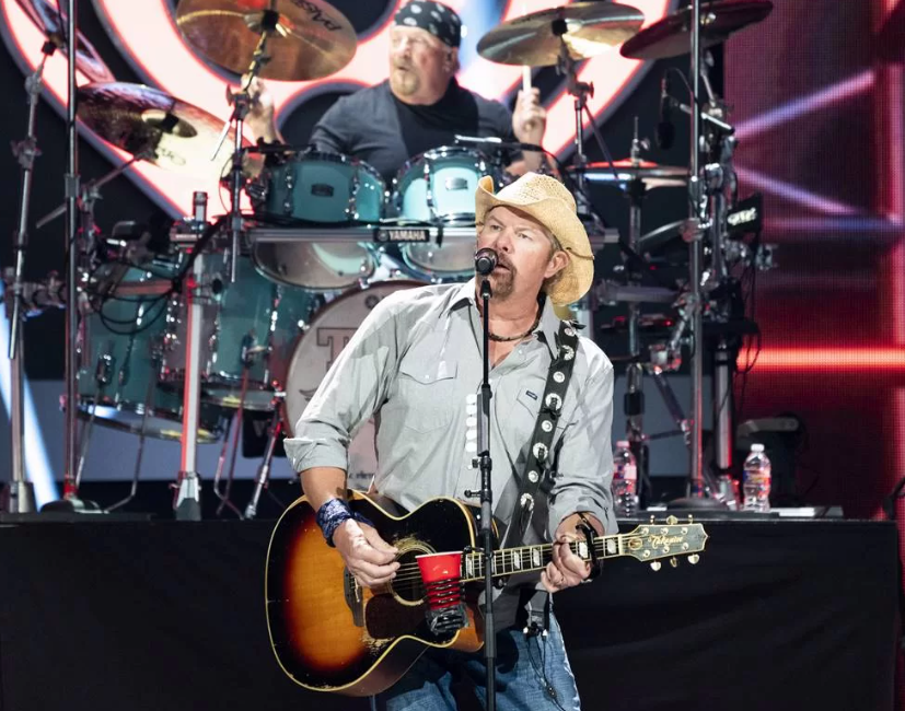 Morre, aos 62 anos, o cantor de música country Toby Keith