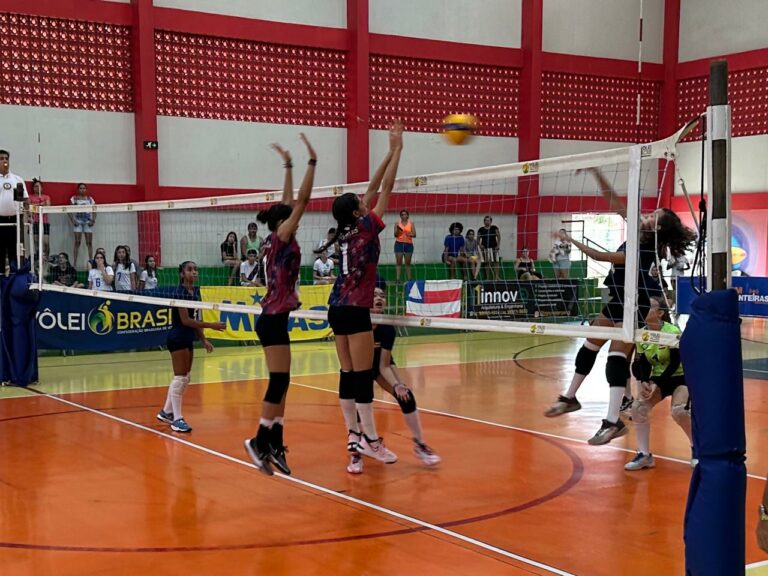 FEAV abre inscrições para curso de formação de árbitros na quadra e na praia