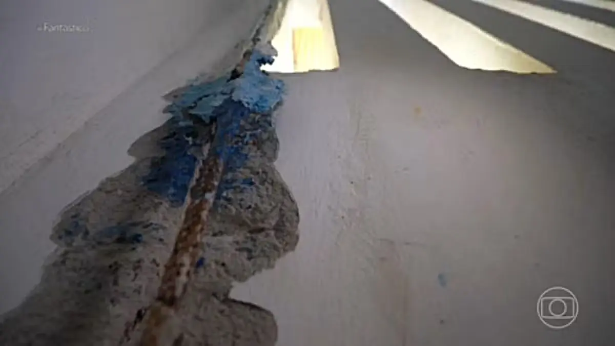 Foragidos usaram sabonete e papel higiênico para camuflar buraco em cela de presídio