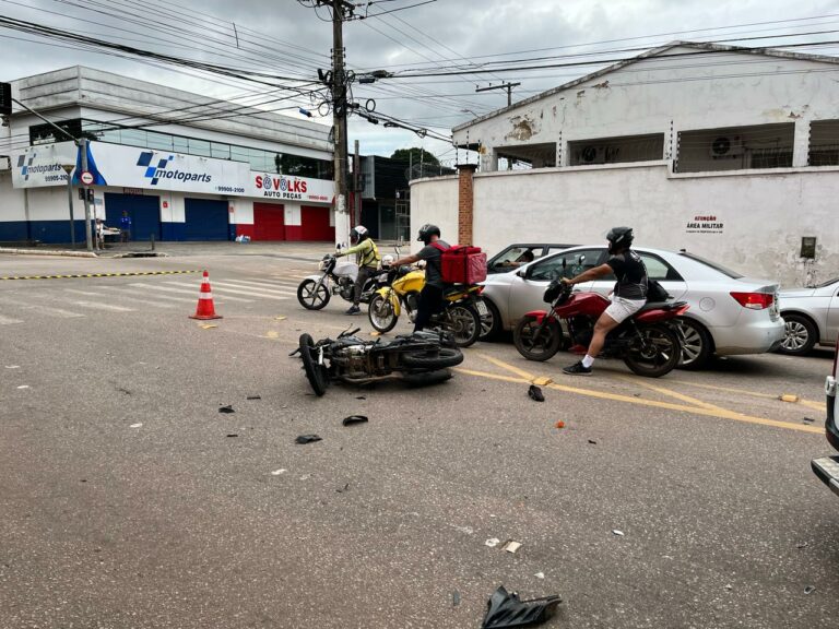 Vídeo: câmera registra colisão entre motos que deixou um morto e outro ferido em Rio Branco