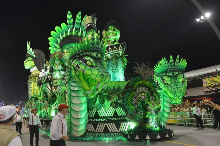 Carnaval de SP: confira cronograma do Desfile das Campeãs neste sábado