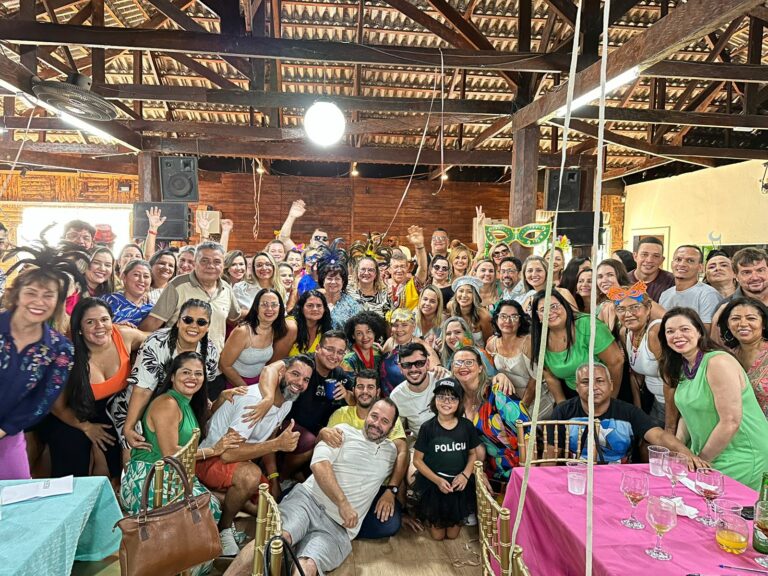 Secretária Nabiha Bestene reúne amigos para comemorar aniversário; confira coluna do Theodoro