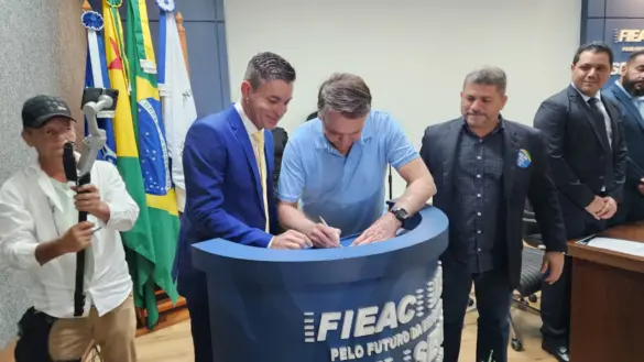 BOLSONARO CIDADAO RIOBRANQUENSE (17)