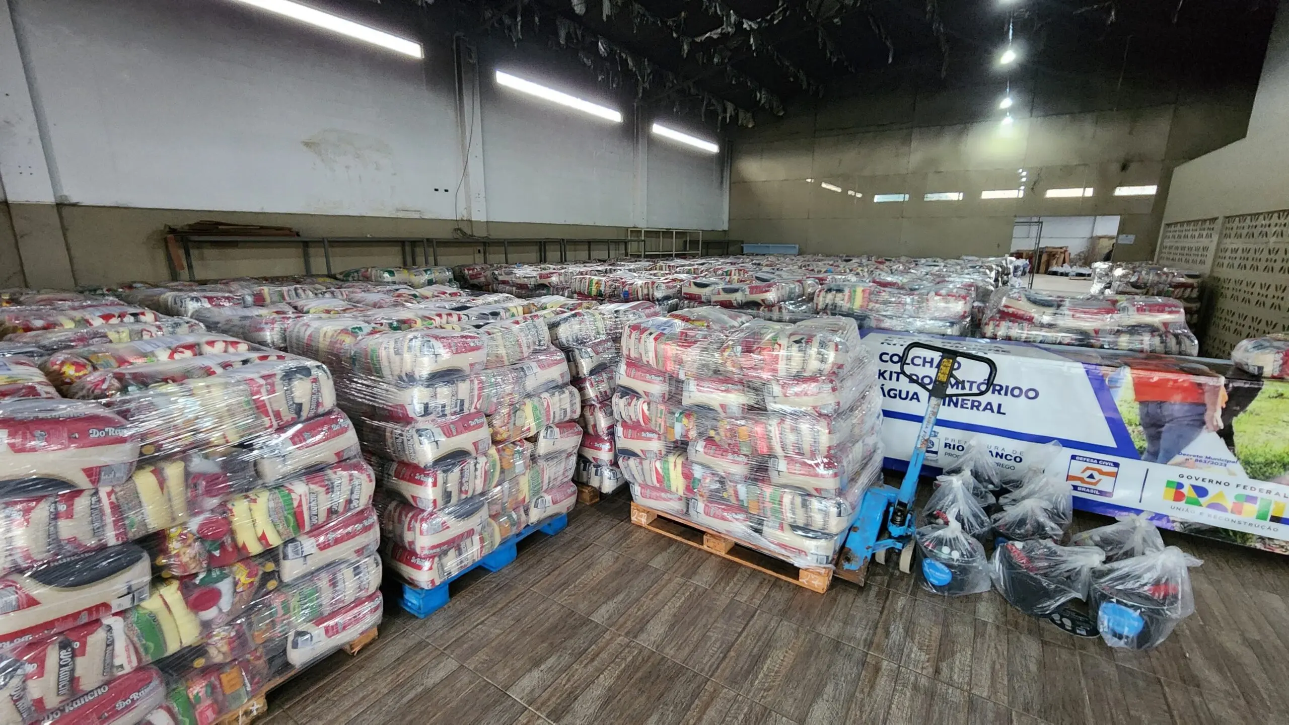 Veja a lista de bairros que vão receber nova remessa de cestas básicas da Prefeitura de Rio Branco
