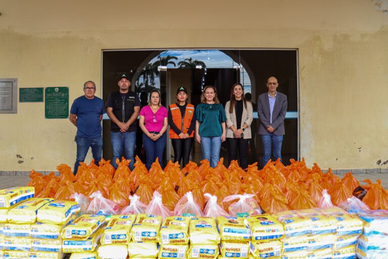 TJAC faz doação pela segunda vez em Brasiléia para as famílias atingidas pela enchente