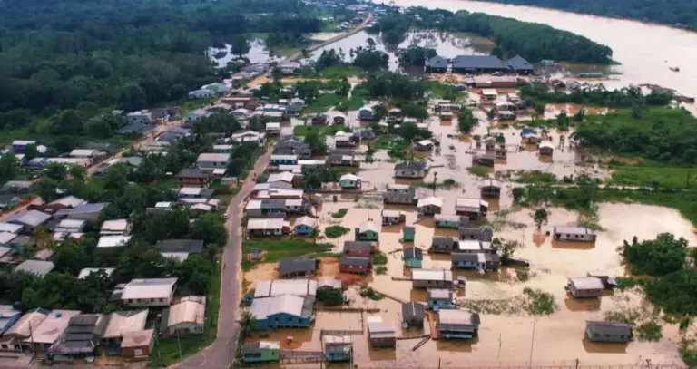 Rio JuruĂĄ estabiliza nas Ășltimas horas, em Cruzeiro do Sul; 154 pessoas estĂŁo fora de casa Rio JuruĂĄ estabiliza nas Ășltimas horas, em Cruzeiro do Sul; 154 pessoas estĂŁo fora de casa