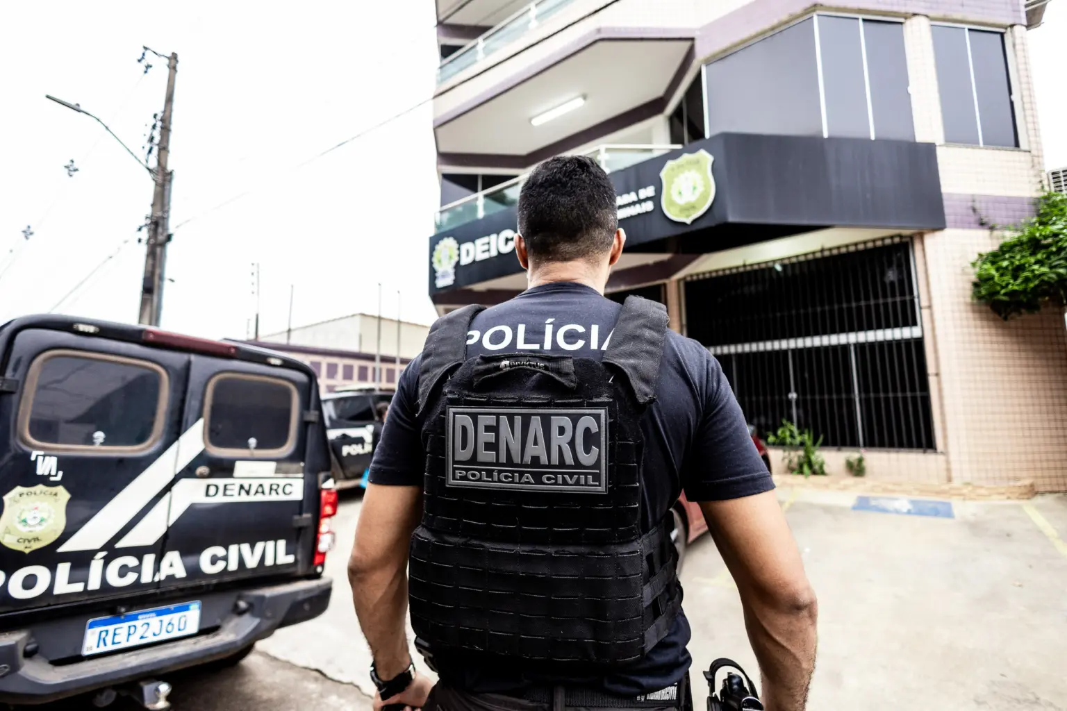 Polícia prende cinco acusados de extorquir dinheiro de comerciantes em troca de ‘proteção’