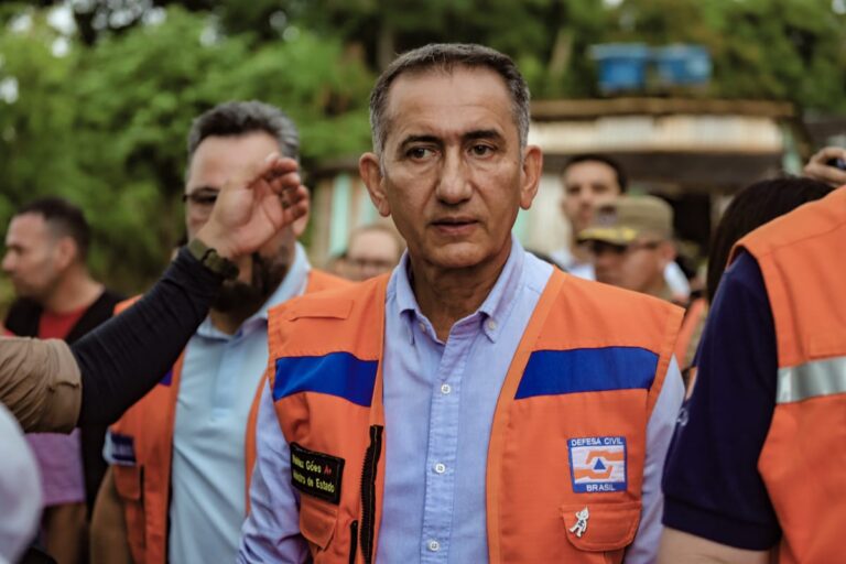 Waldez Goes cancela vinda ao Acre e não participa de agenda com outros ministros