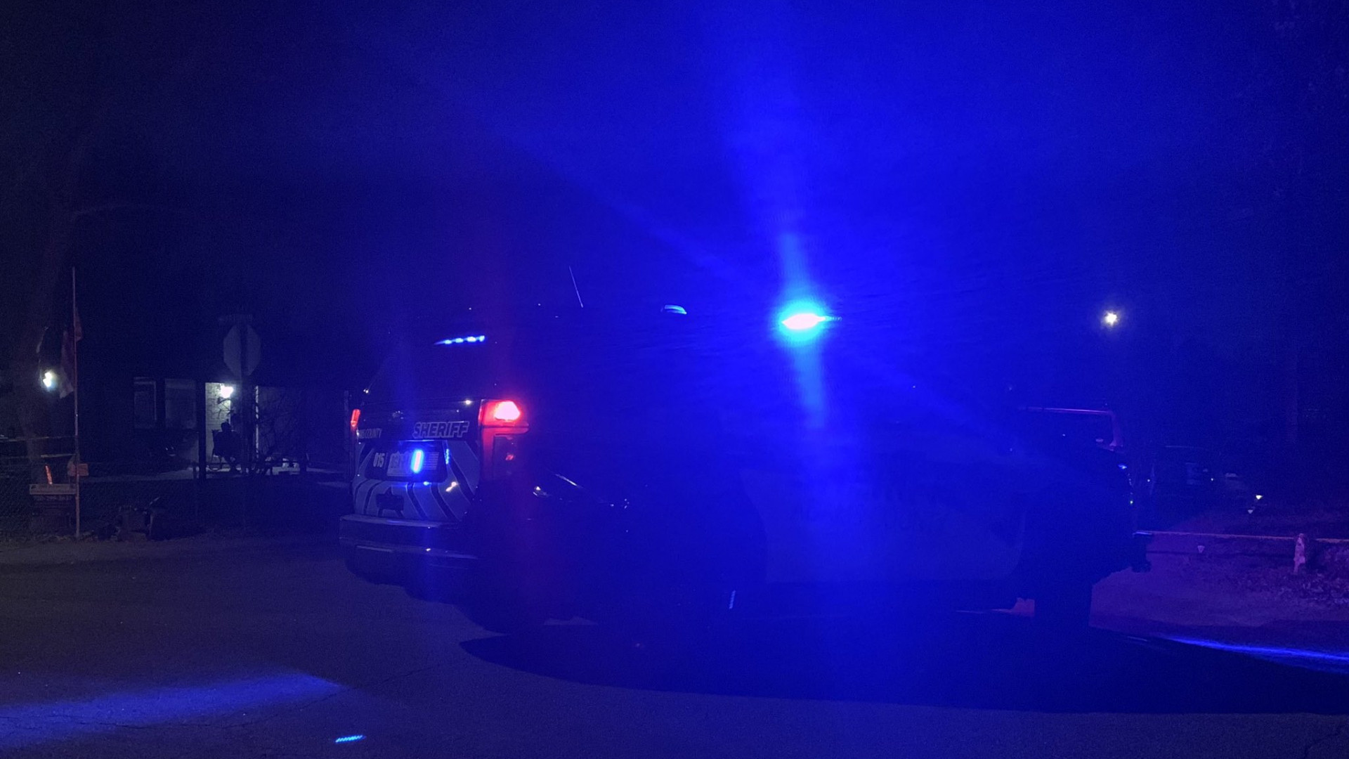 Menino de 11 anos morre esfaqueado ao tentar defender mãe grávida