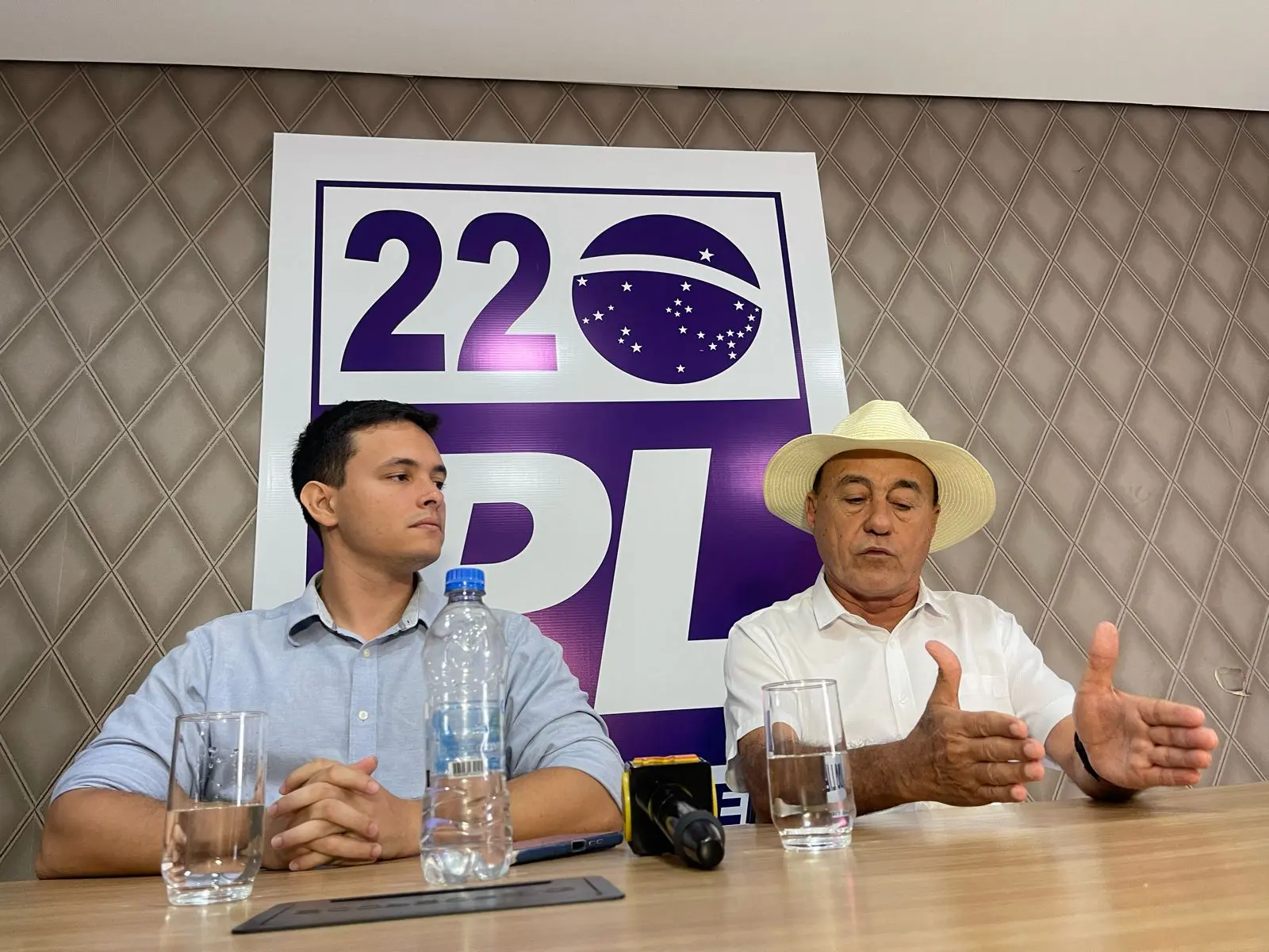 Com filiação de Bocalom, PL começa tratativas e mantém conversas com UB e Republicanos