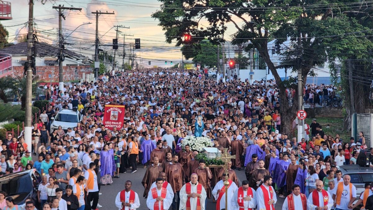 Procissão realizada na Sexta-Feira Santa