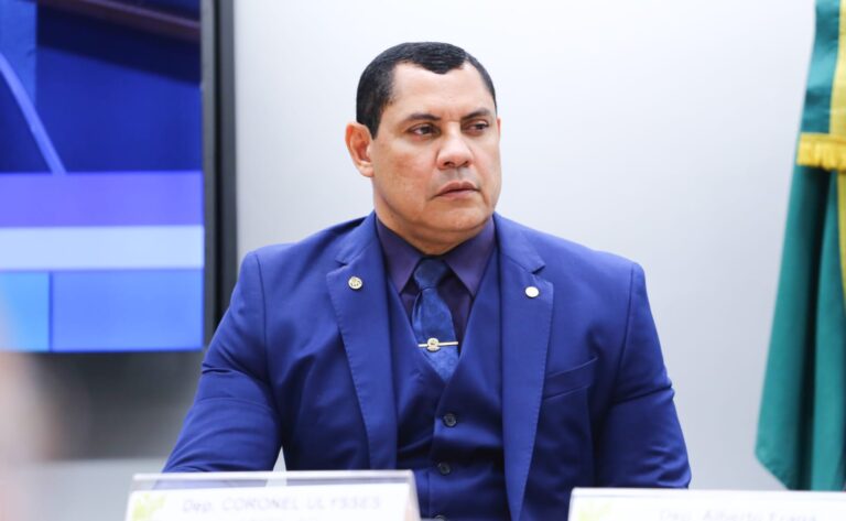 Ulysses cobra esclarecimentos sobre ONG suspeita de ligação com o PCC em programa do governo