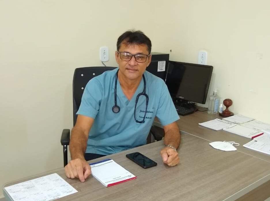 Do Acre, ex-deputado troca a política pela Medicina e passa atender população indígena