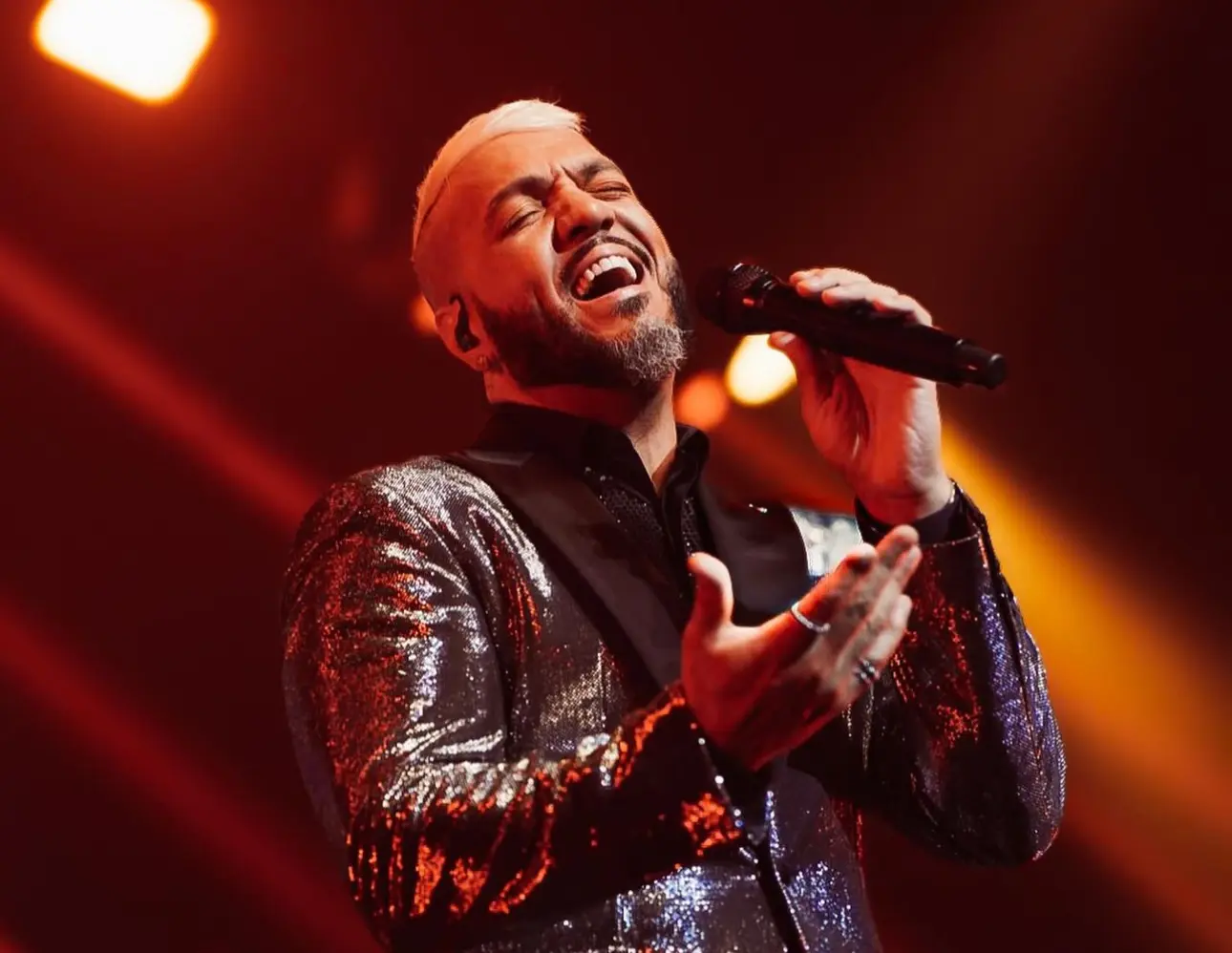 Belo, cantor de pagode, desembarca no Acre para show nesta sexta-feira; veja detalhes