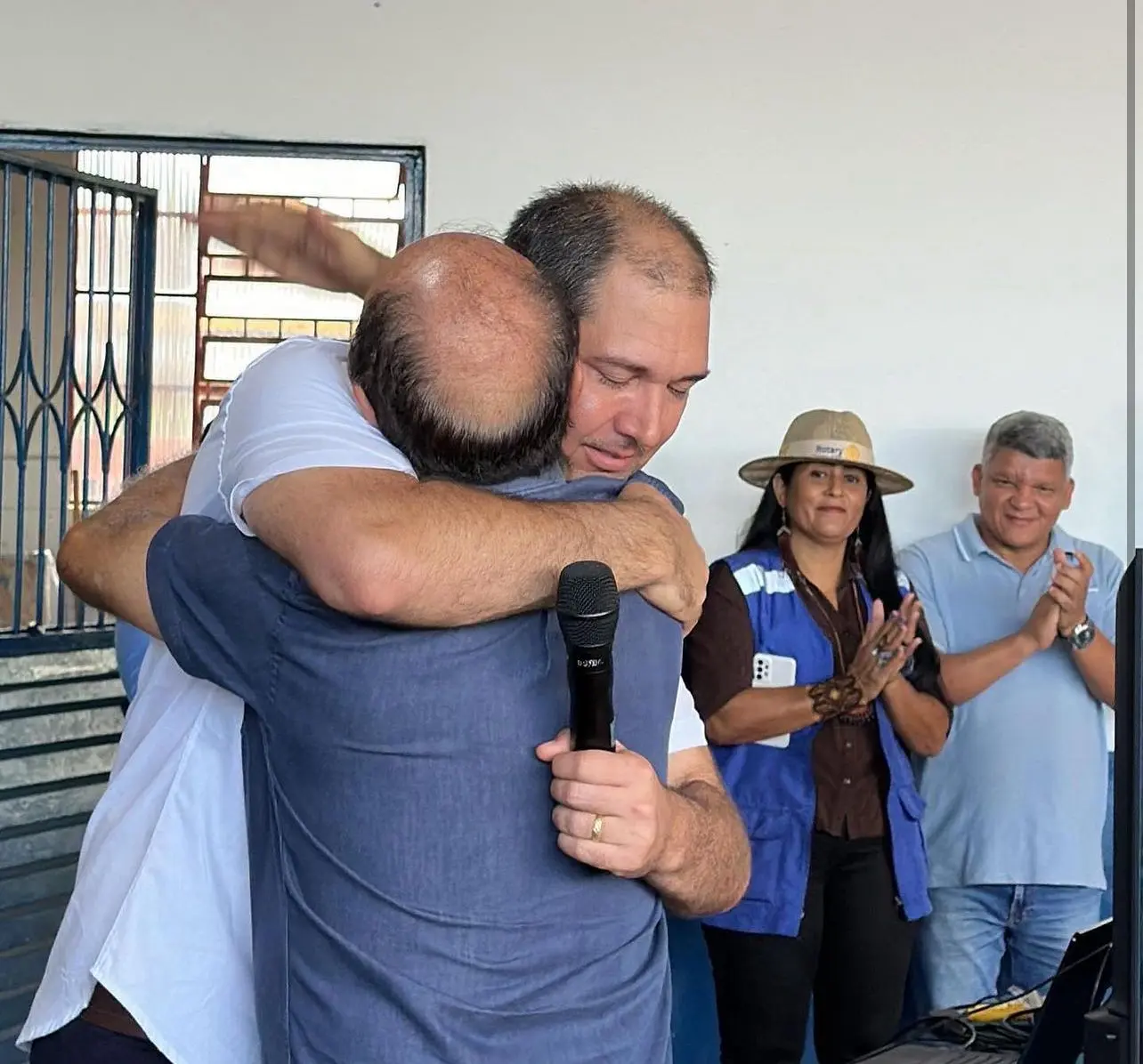 Com homenagem de Bocalom, Joabe ganha despedida de servidores após deixar secretaria