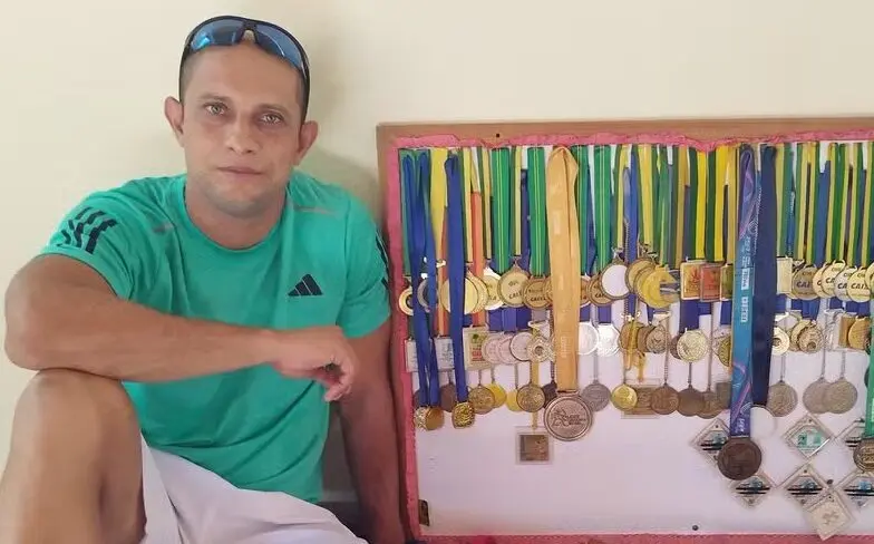 Multicampeão, policial civil do AC coleciona mais de 200 medalhas de ouro