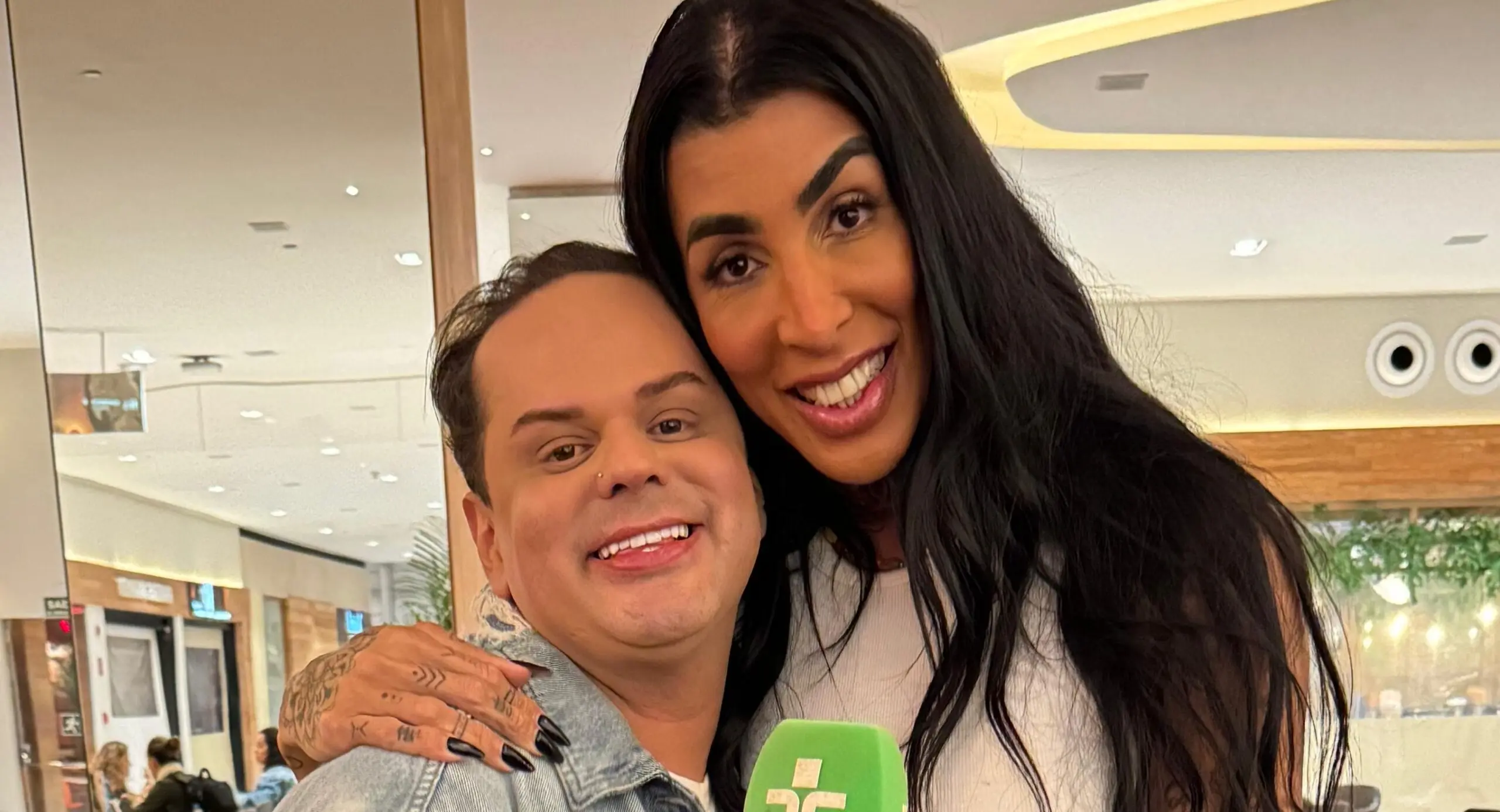 Cantora Pepita celebra a diversidade e representatividade no SPFW em entrevista exclusiva ao ContilNet
