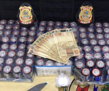 No Acre, PF prende peruano que carregava cocaína dentro de pilhas para levar a GO