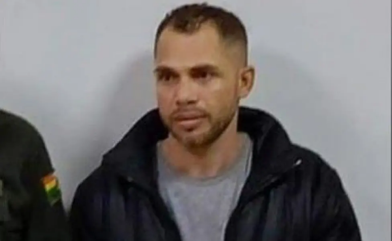 LĂder de facção criminosa no Acre Ă© transferido para presĂdio federal; destino nĂŁo foi revelado