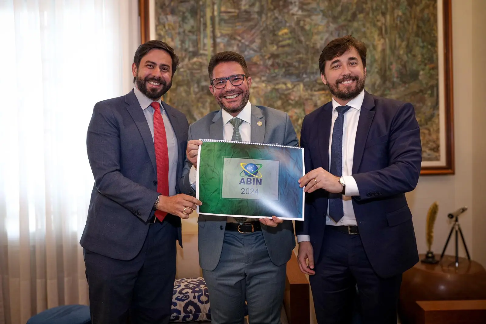 Gladson recebe superintendente da Abin no Acre e é convidado para evento sobre fluxos migratórios