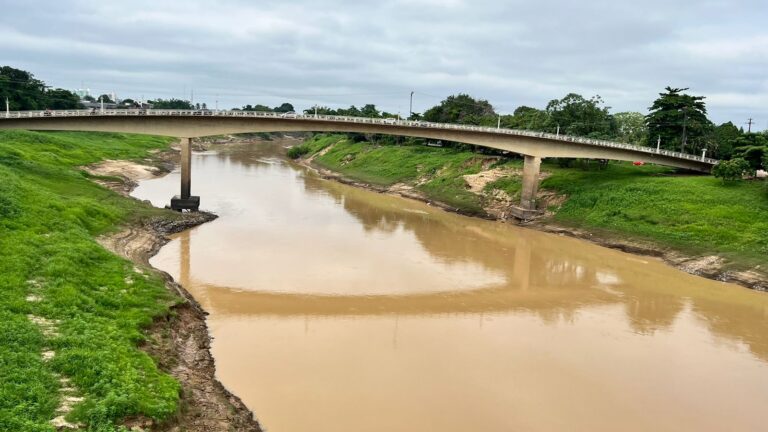 Rio Acre volta a secar e fica abaixo dos 3 metros na capital acreana; veja medição